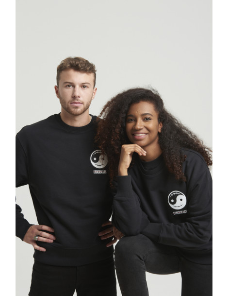 YANG -   SWEAT CREWNECK