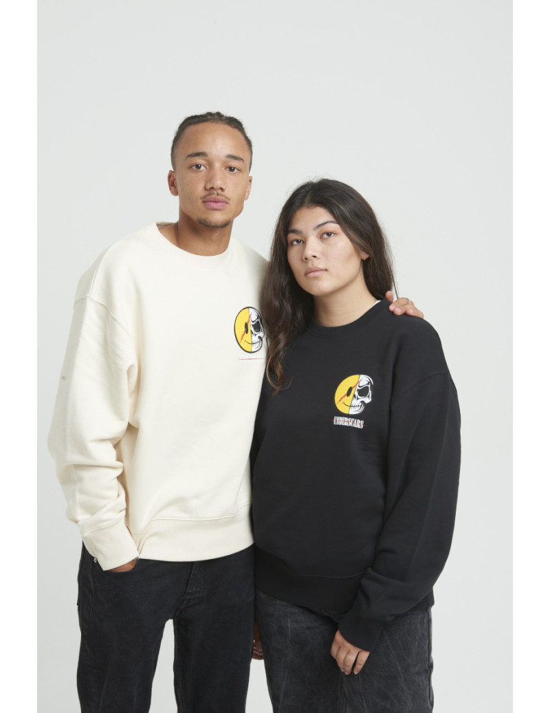 SCARS SMILE -  SWEAT CREWNECK